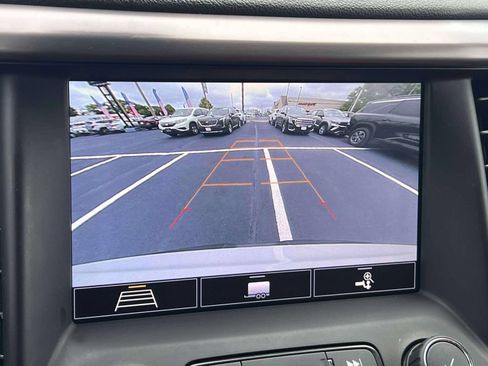 Used 2020 GMC Acadia AT4 w/ Driver Alert Package II AWD/4WD image 33