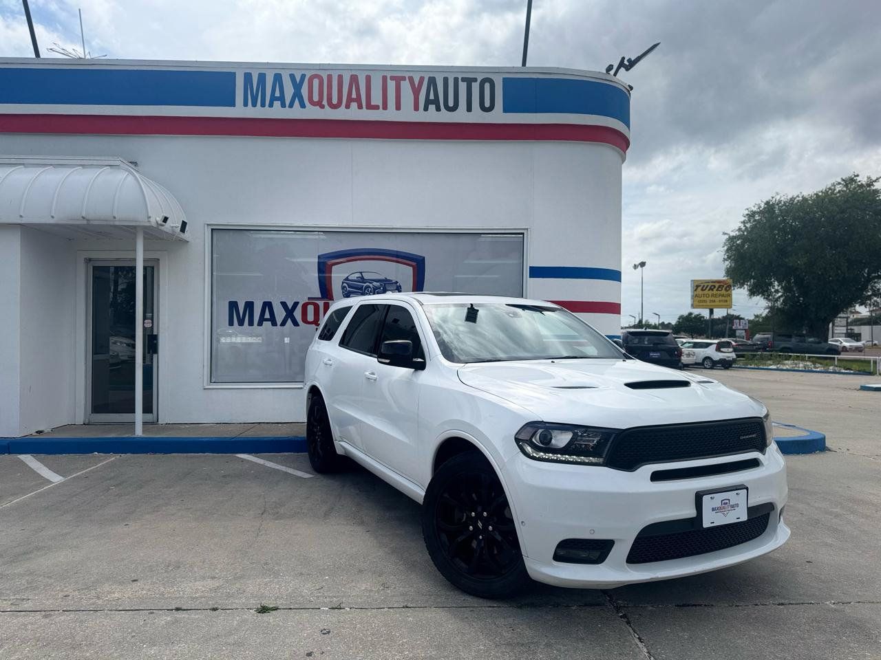 Used 2019 Dodge Durango R/T w/ Blacktop Package AWD/4WD image 16