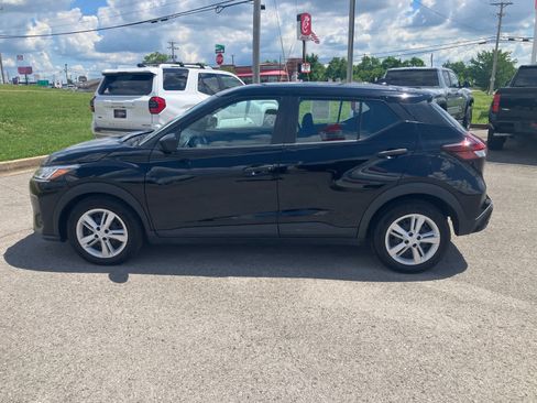 Used 2024 Nissan Kicks S FWD image 4