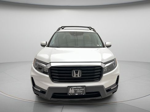 Used 2023 Honda Ridgeline RTL-E image 2