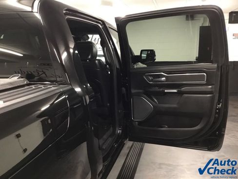 Used 2021 RAM 1500 Laramie AWD/4WD image 39