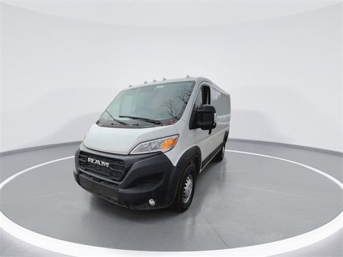 New 2026 RAM ProMaster 2500 w/ Convenience Group image 4