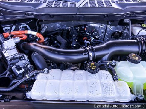 Used 2024 Ford F150 XLT w/ Mobile Office Package image 33