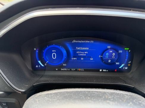Used 2020 Ford Escape Titanium FWD image 30