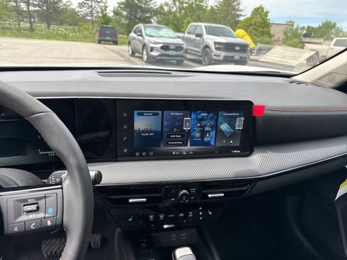 New 2026 Nissan Kicks SR AWD/4WD image 55