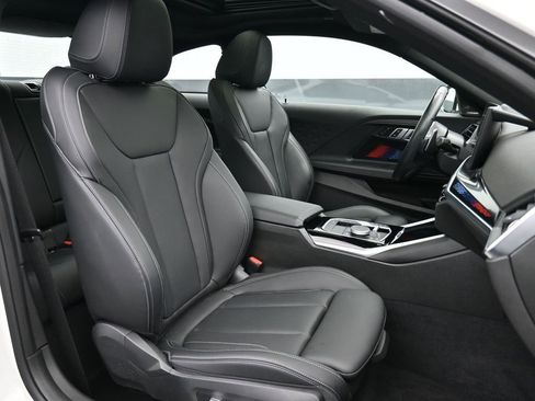 Used 2023 BMW 230i xDrive Coupe w/ Premium Package image 25