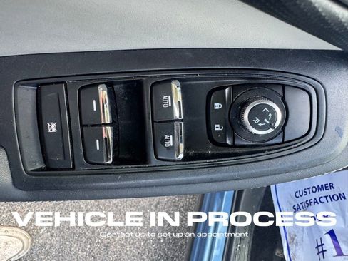 Used 2022 Subaru Forester Limited AWD/4WD image 13