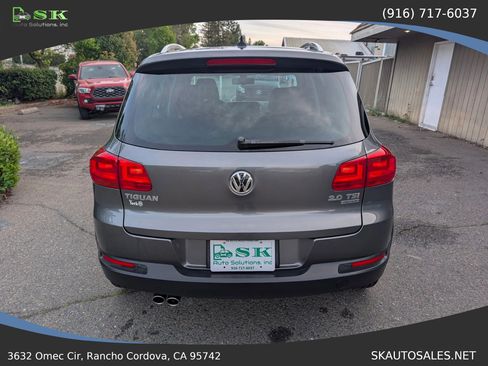 Used 2013 Volkswagen Tiguan SEL image 9