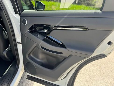 New 2026 Land Rover Range Rover Evoque S AWD/4WD image 15