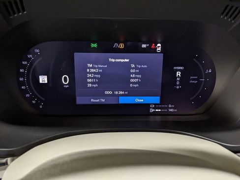 Certified 2025 Volvo XC60 T8 Ultra w/ Protection Package Premier AWD/4WD image 15