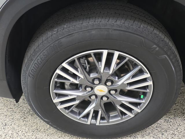 Used 2026 Chevrolet Traverse LT AWD/4WD image 18