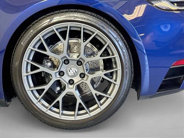 Certified 2024 Porsche 911 Carrera T RWD image 23