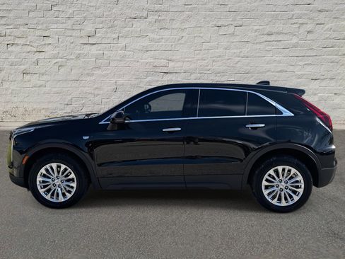 Used 2024 Cadillac XT4 Luxury image 2