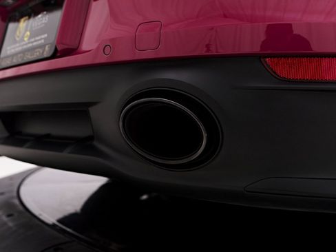 Used 2024 Porsche 911 Targa 4 GTS w/ Premium Package image 33