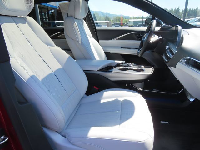 Used 2024 Cadillac Lyriq Sport w/ LPO, Floor Liner Package AWD/4WD image 44