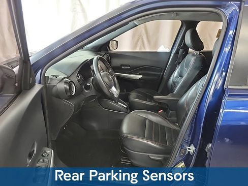 Used 2020 Nissan Kicks SR w/ SR Premium Package FWD image 8