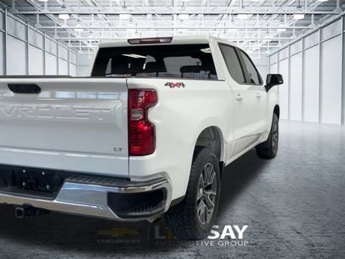 Used 2024 Chevrolet Silverado 1500 LT image 9