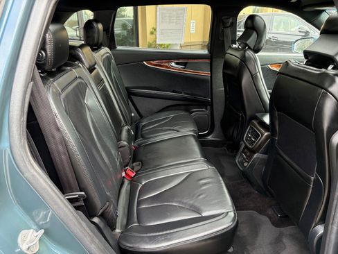 Used 2016 Lincoln MKX Reserve w/ Technology Package image 22