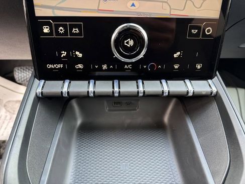 New 2026 GMC Terrain Elevation w/ Technology Package II AWD/4WD image 22