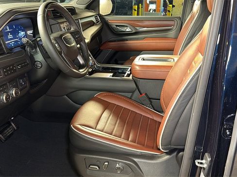 Used 2024 GMC Yukon Denali Ultimate image 31