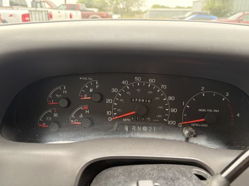 Used 2001 Ford F350 XL RWD image 13