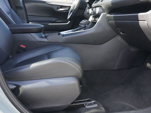 Used 2023 Toyota RAV4 XLE Premium AWD/4WD image 28