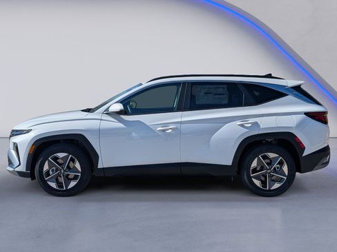 New 2026 Hyundai Tucson SEL FWD image 3