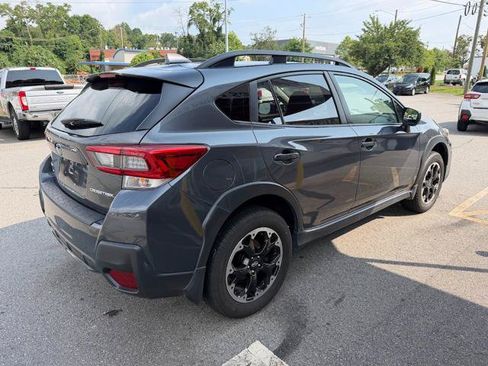 Used 2021 Subaru Crosstrek 2.0i Premium w/ Moonroof Package AWD/4WD image 4