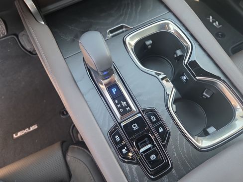 New 2026 Lexus RX 350 AWD w/ Convenience Package image 14