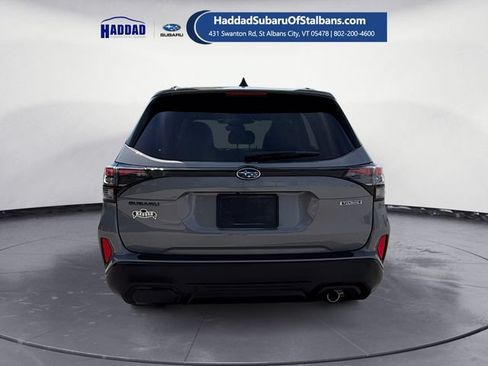 Certified 2025 Subaru Forester Touring AWD/4WD image 4
