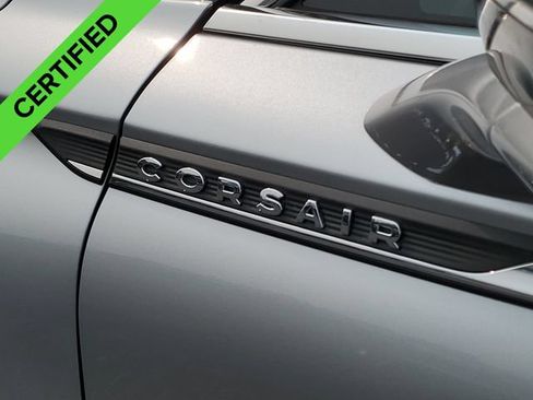 Used 2023 Lincoln Corsair AWD w/ Equipment Group 101A image 35