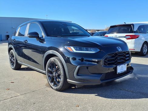 Certified 2024 Honda HR-V Sport image 2