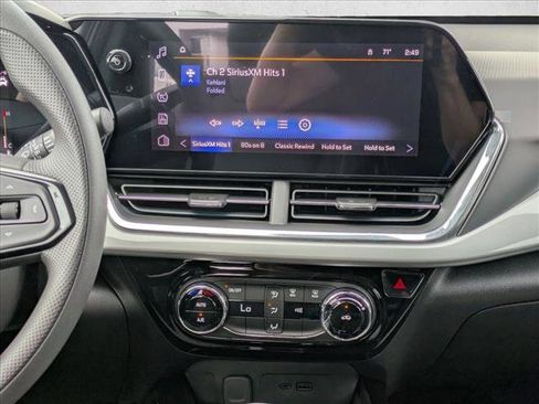 New 2026 Chevrolet Trax LT image 12