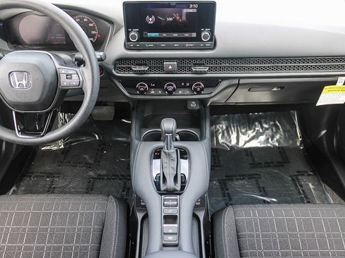 Used 2025 Honda HR-V LX image 13