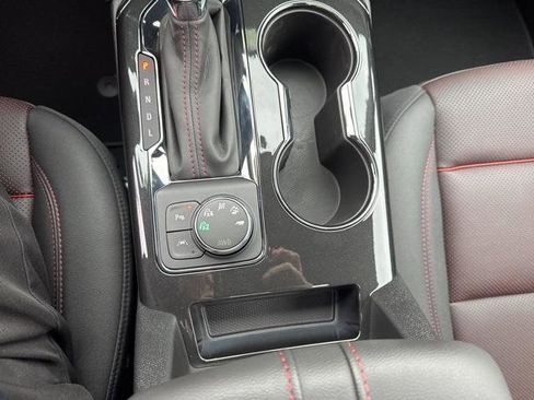 New 2025 Chevrolet Blazer RS w/ Driver Confidence II Package image 18