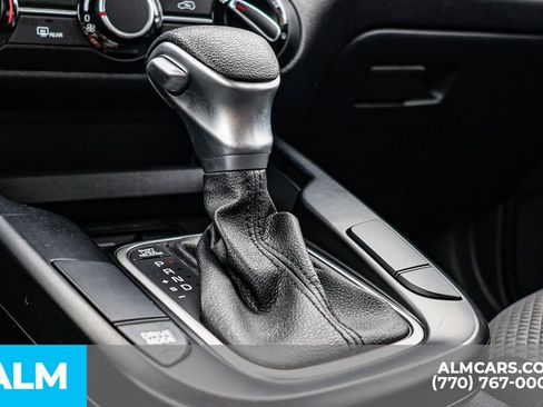 Used 2024 Kia Soul LX w/ Option Group 015 image 43