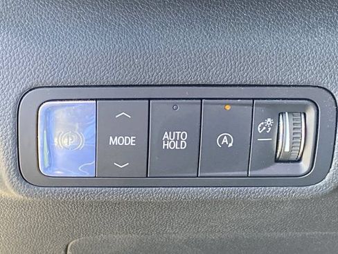 Used 2026 GMC Terrain Elevation w/ Elevation Premium Package FWD image 18