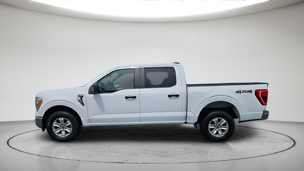 Used 2022 Ford F150 XLT w/ Trailer Tow Package AWD/4WD image 2