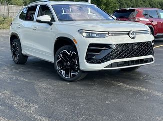 New 2026 Volkswagen Tiguan SEL R-Line AWD/4WD video 1