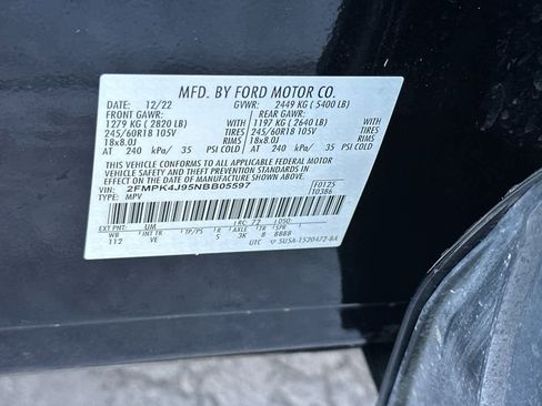 Used 2022 Ford Edge SEL image 33