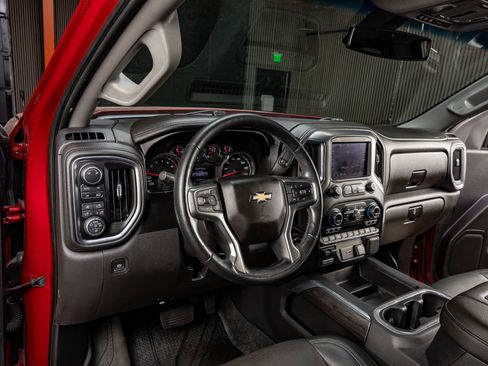 Used 2019 Chevrolet Silverado 1500 LTZ w/ LTZ Texas Edition image 17