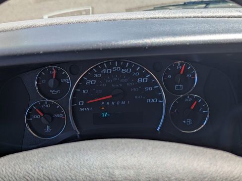 Used 2024 GMC Savana 2500 w/ Driver Convenience Package RWD image 14