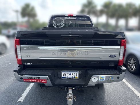 Used 2019 Ford F250 King Ranch w/ King Ranch Ultimate Package AWD/4WD image 5