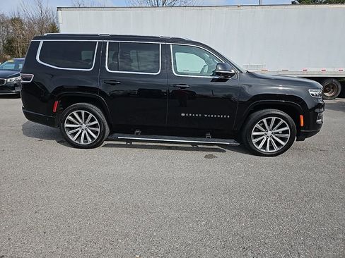 Used 2022 Jeep Grand Wagoneer Series II w/ Convenience Group III image 8