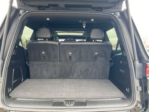 Used 2022 Jeep Wagoneer Series II w/ Premium Group I image 12