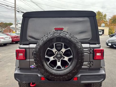Used 2018 Jeep Wrangler Unlimited Rubicon image 8