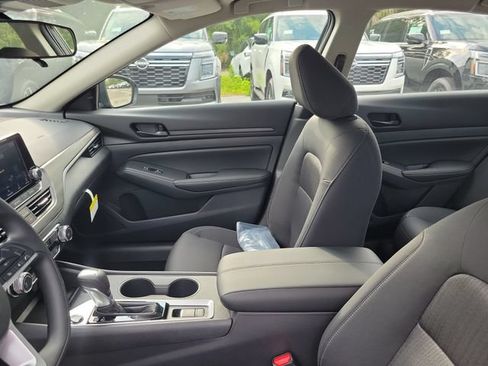 New 2026 Nissan Altima 2.5 SV AWD/4WD image 17