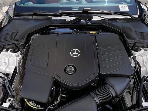 New 2025 Mercedes-Benz C 300 4MATIC Sedan image 16