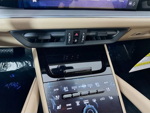 New 2026 Porsche Cayenne image 18