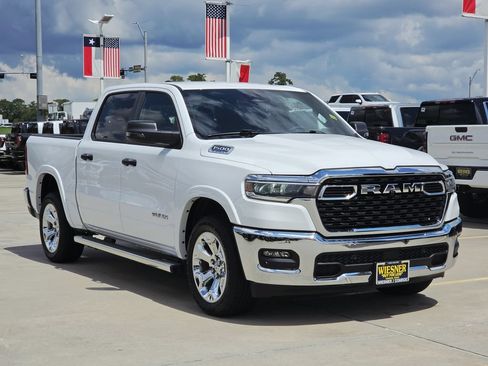 Used 2025 RAM 1500 Lone Star AWD/4WD image 3